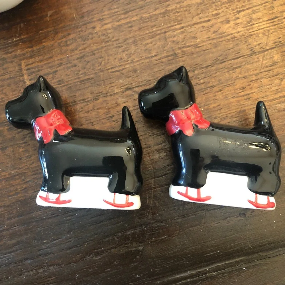 Global Design Connections Schnauzer Salt/Pepper Shakers Butter/Sugar Container